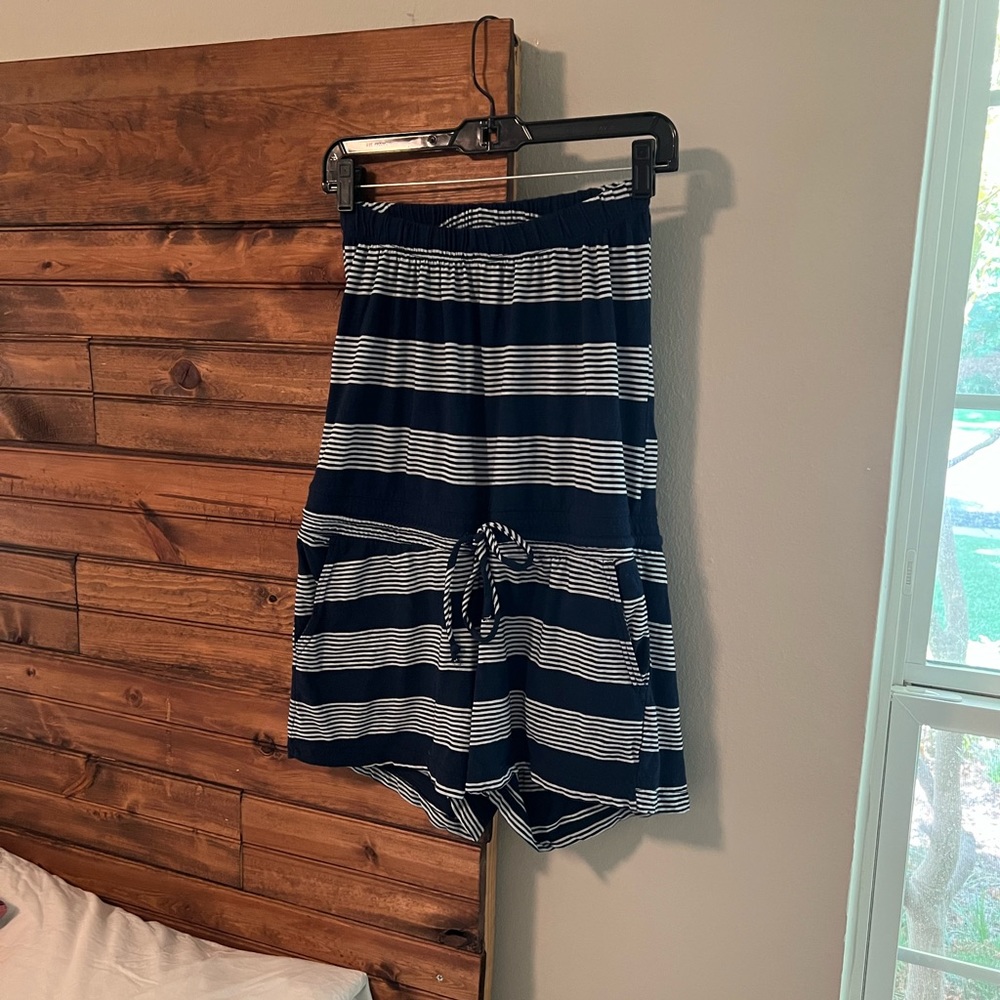 Strapless romper